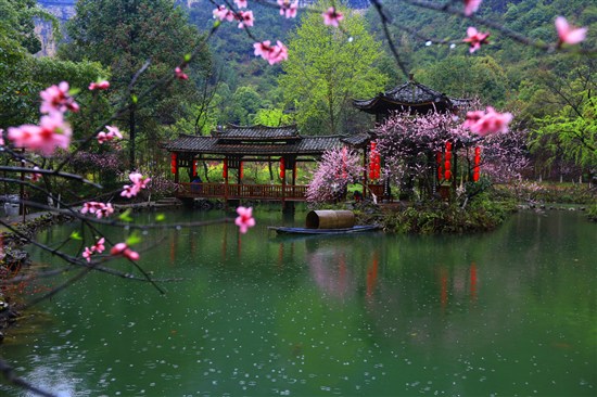 武隆《世界自然遗产》(武隆玻璃观景台),天生三桥,仙女山,酉阳,桃花源